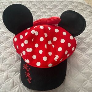 Brand new Mini Mouse youth hat.